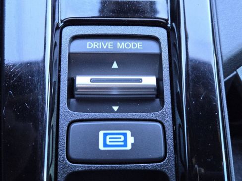 Used 2023 Honda Accord Sport image 8