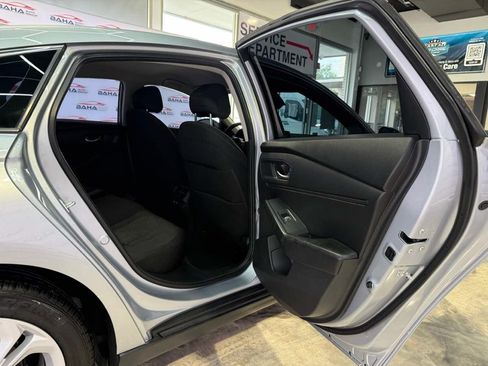 Used 2025 Honda Accord LX image 34