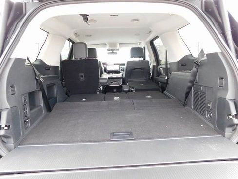 New 2026 Ford Expedition Active image 28