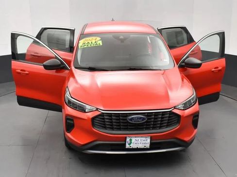 Used 2024 Ford Escape Active FWD image 10