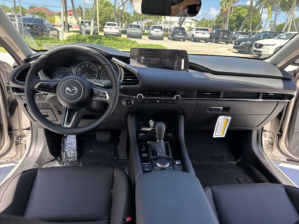 New 2026 MAZDA MAZDA3 2.5 Turbo Sedan w/Premium Plus AWD/4WD image 36