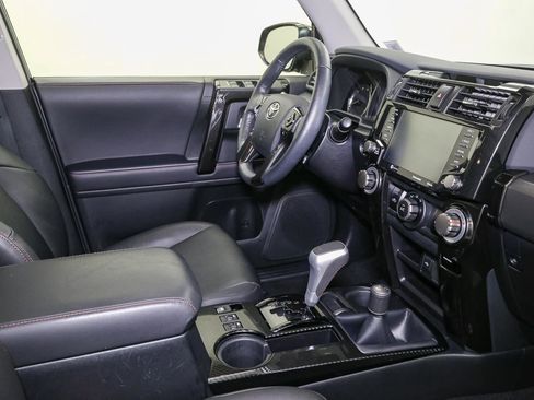 Used 2023 Toyota 4Runner TRD Off-Road Premium image 19