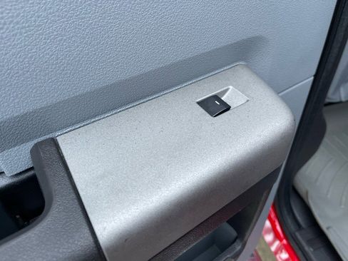 Used 2015 Ford F250 XLT w/ XLT Premium Package image 35