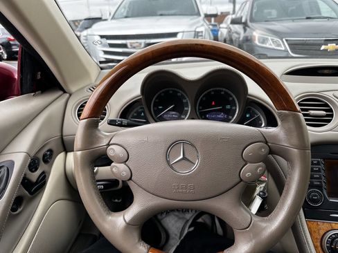Used 2008 Mercedes-Benz SL 550 image 16