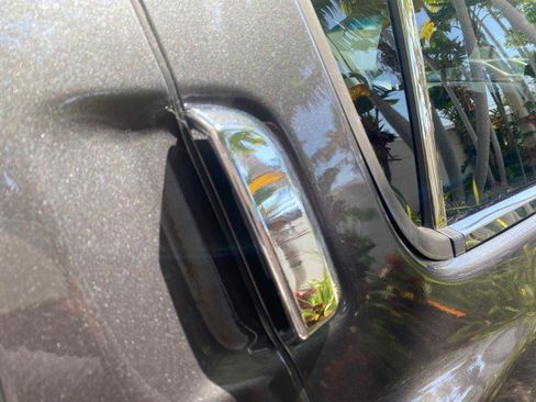 Used 2006 Nissan Armada SE image 97