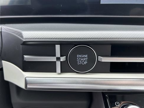 New 2026 Hyundai Santa Fe SE FWD image 33