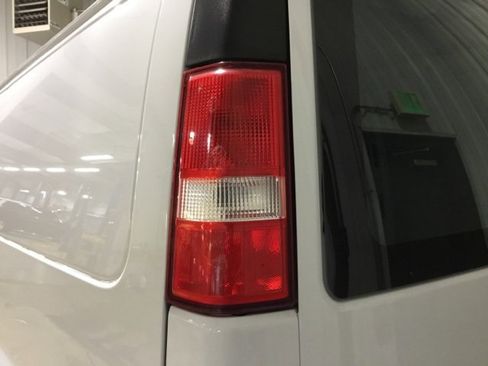 Used 2022 Chevrolet Express 2500 Extended w/ Driver Convenience Package image 14