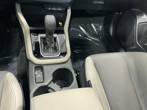Used 2025 Subaru Forester Limited w/ Popular Package #1 AWD/4WD image 15