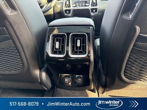 Used 2021 Kia Sorento SX image 22