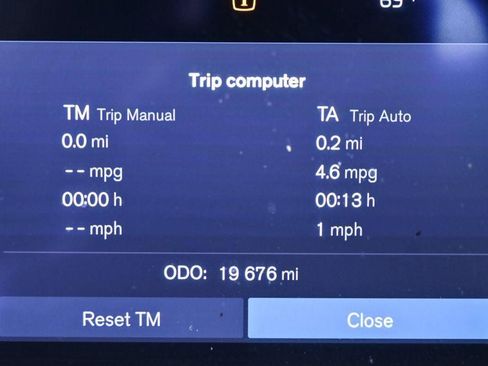 Certified 2024 Volvo XC60 B5 Ultimate AWD/4WD image 14