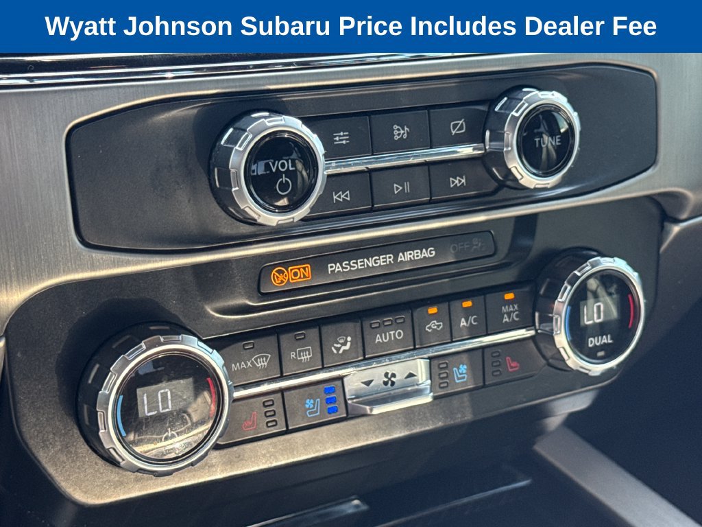 Used 2022 Ford F250 Platinum w/ Tremor Off-Road Package AWD/4WD image 25