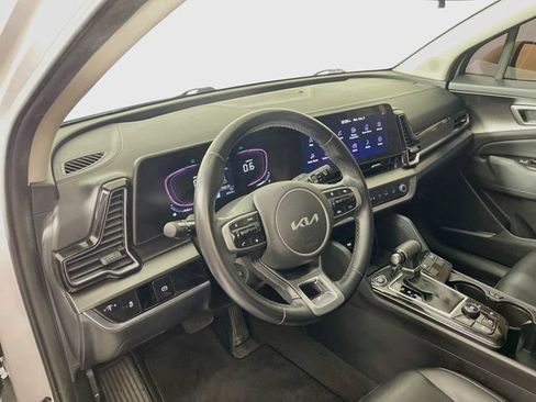 Used 2023 Kia Sportage EX FWD image 10