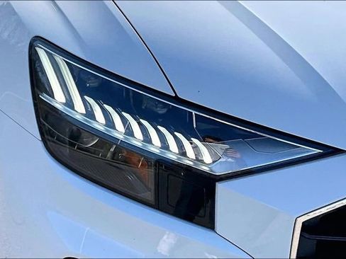 Used 2021 Audi Q8 Premium Plus image 29