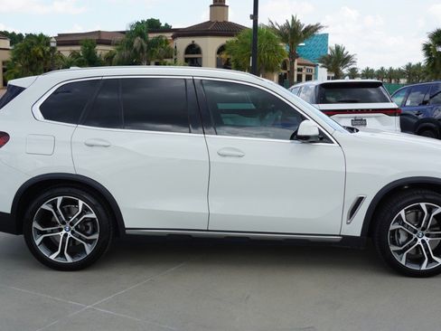 Used 2021 BMW X5 xDrive45e w/ Premium Package AWD/4WD image 4