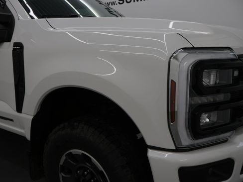 Used 2024 Ford F350 Lariat w/ Lariat Ultimate Package AWD/4WD image 26