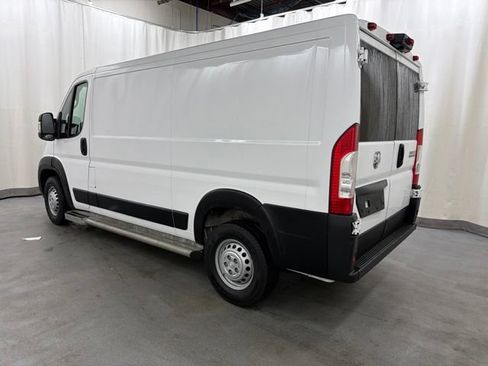 Used 2025 RAM ProMaster 2500 w/ U-Haul Equipment Group FWD image 4