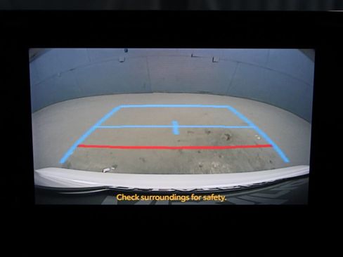 Used 2023 Toyota Corolla LE image 11