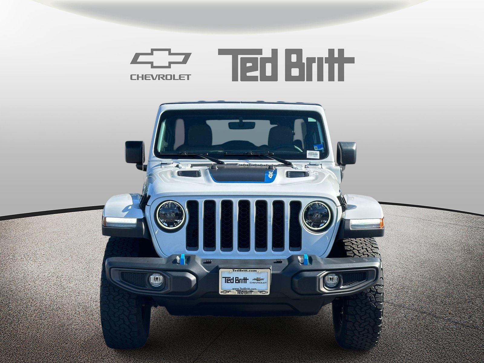 Used 2023 Jeep Wrangler Unlimited Rubicon 4xe AWD/4WD image 2