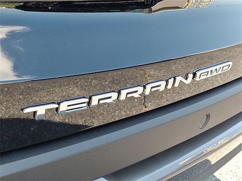 New 2026 GMC Terrain Elevation image 18