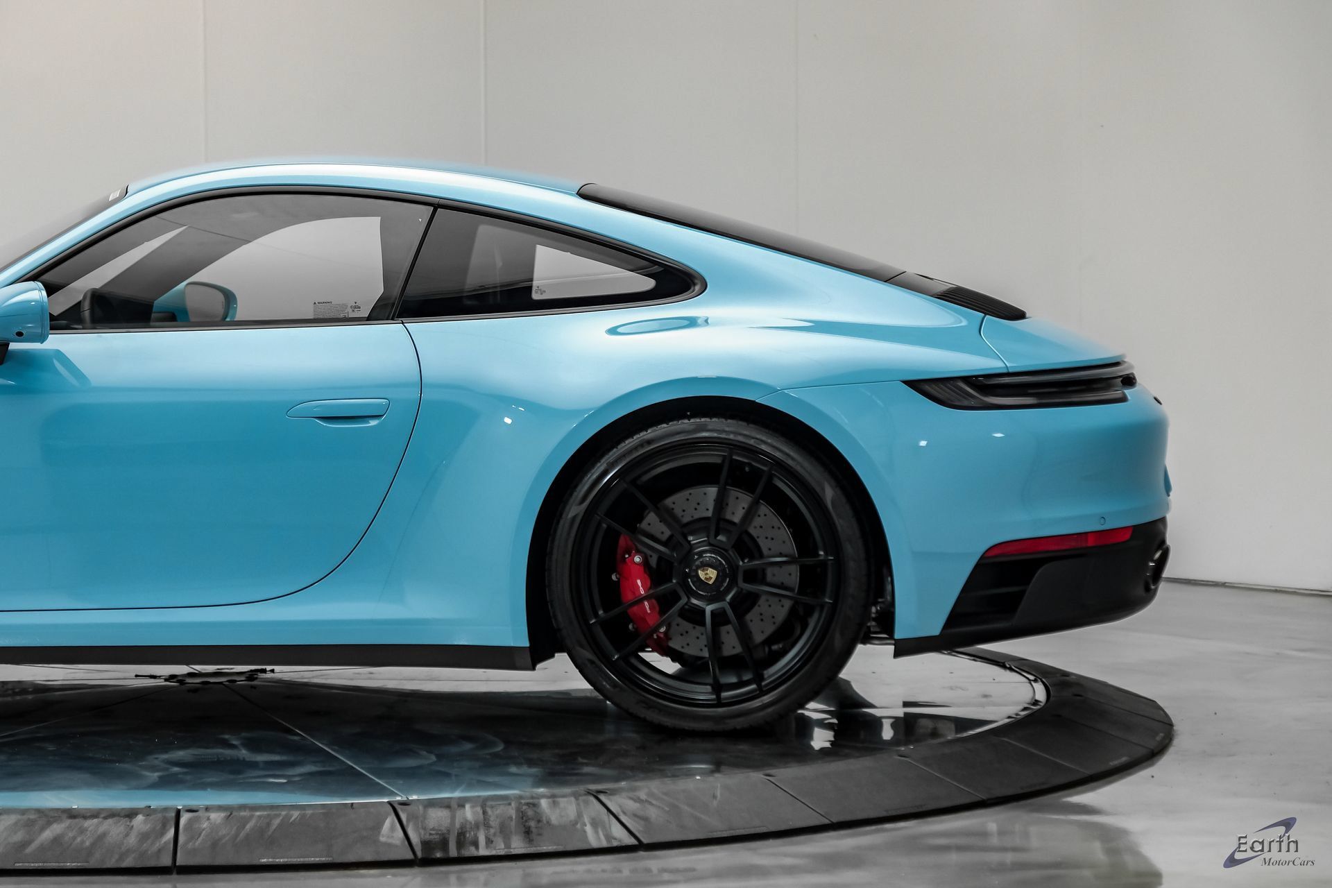 Used 2024 Porsche 911 Carrera GTS RWD image 8