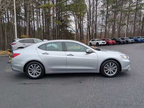 Used 2018 Acura TLX w/ Technology Package image 4