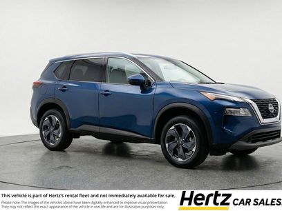 Used 2025 Nissan Rogue SV