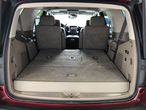 Used 2017 Chevrolet Tahoe Premier AWD/4WD image 9