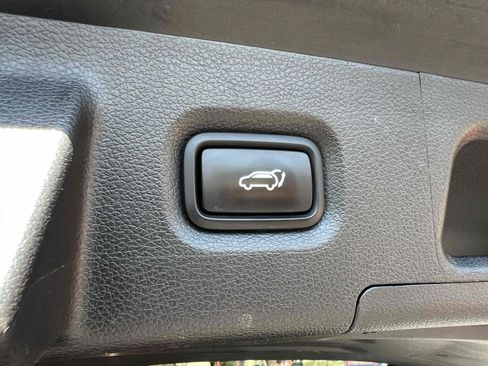 Used 2021 Hyundai Santa Fe Limited w/ Cargo Package FWD image 11