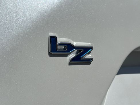 New 2026 Toyota bZ XLE Plus image 12