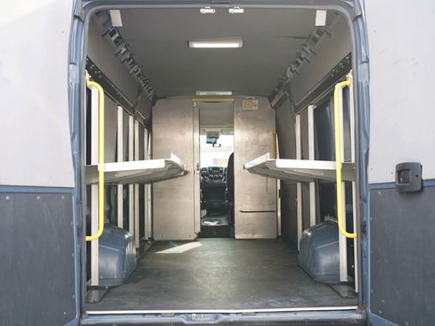 Used 2020 RAM ProMaster 3500 FWD image 12
