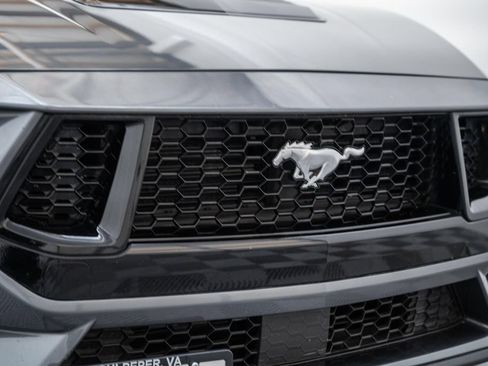Used 2024 Ford Mustang GT RWD image 12