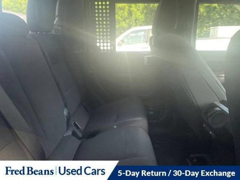 Used 2023 Jeep Gladiator Sport AWD/4WD image 13