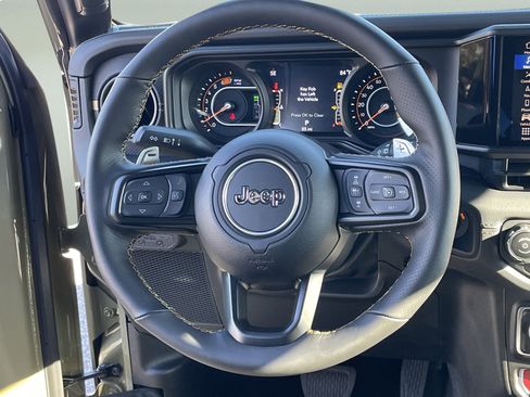 New 2025 Jeep Wrangler Unlimited Rubicon 392 image 18