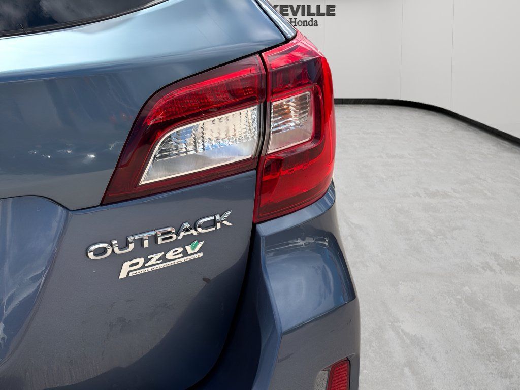 Used 2015 Subaru Outback 2.5i Premium w/ Popular Package #3 AWD/4WD image 7
