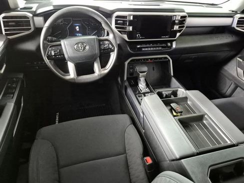 Used 2023 Toyota Tundra SR5 w/ SR5 Convenience Package AWD/4WD image 10