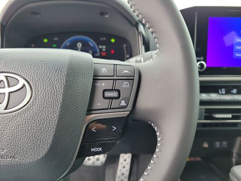 New 2026 Toyota Camry SE FWD image 23