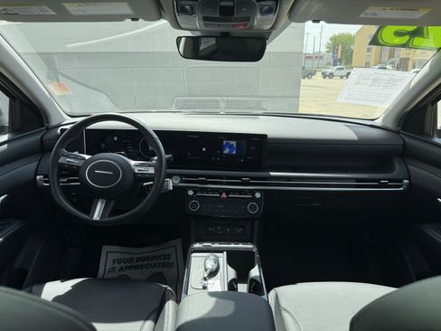 Used 2025 Hyundai Tucson SEL AWD/4WD image 6