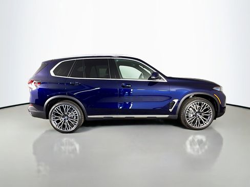Used 2026 BMW X5 sDrive40i w/ Premium Package RWD image 8