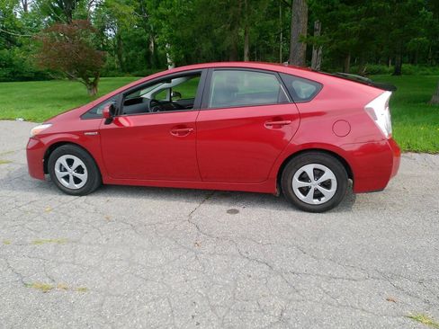 Used 2015 Toyota Prius Two FWD image 9