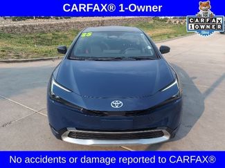 Used 2025 Toyota Prius Plug-In Hybrid FWD video 2