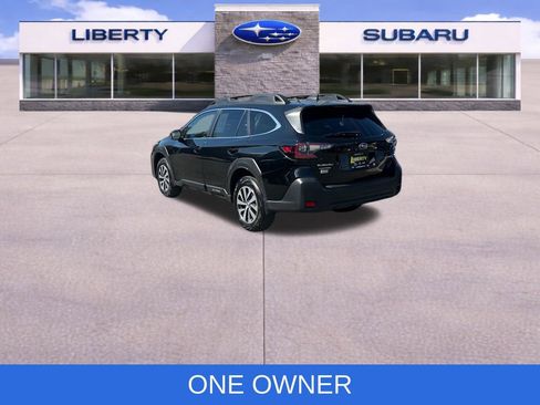 Certified 2023 Subaru Outback Premium image 4