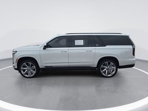 Certified 2025 Cadillac Escalade ESV Sport Platinum AWD/4WD image 6
