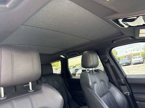 Used 2017 Land Rover Range Rover Sport HSE AWD/4WD image 23