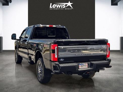 Used 2025 Ford F350 Platinum w/ Platinum Plus Package AWD/4WD image 3