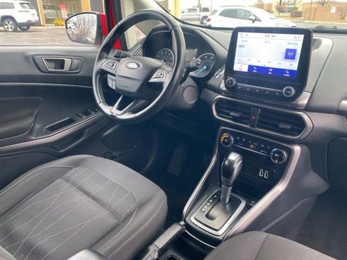 Used 2020 Ford EcoSport SE image 9
