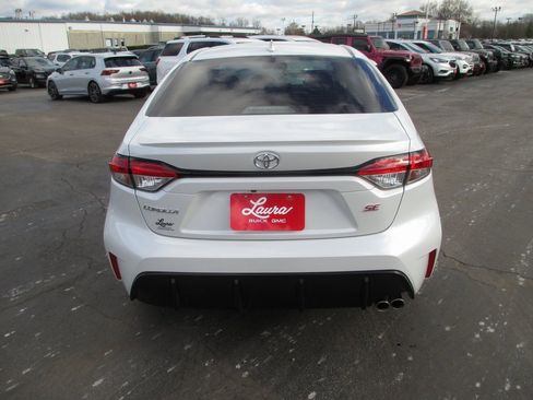 Used 2025 Toyota Corolla SE image 5