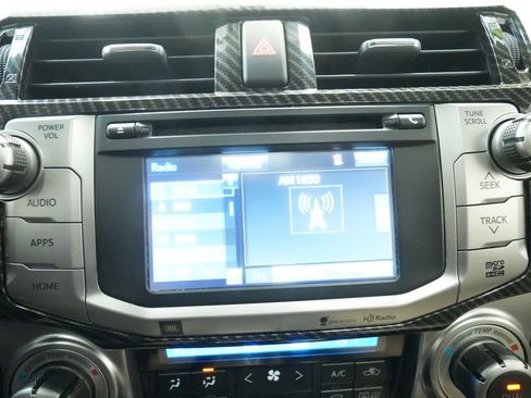 Used 2015 Toyota 4Runner Limited image 37