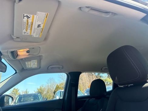 Used 2021 Chevrolet TrailBlazer LS image 21