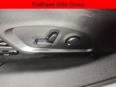Used 2024 Jeep Compass Trailhawk w/ Trailhawk Elite Group AWD/4WD image 12