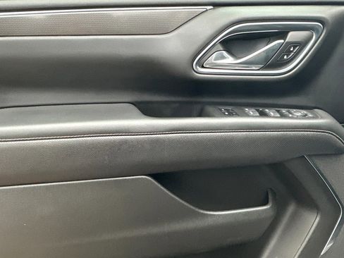 Used 2023 GMC Yukon AT4 image 11